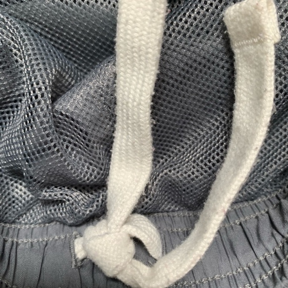 Reebok Size‎ XL SpeedWick 30” Inseam sweatpants with front and back pockets - Picture 8 of 9